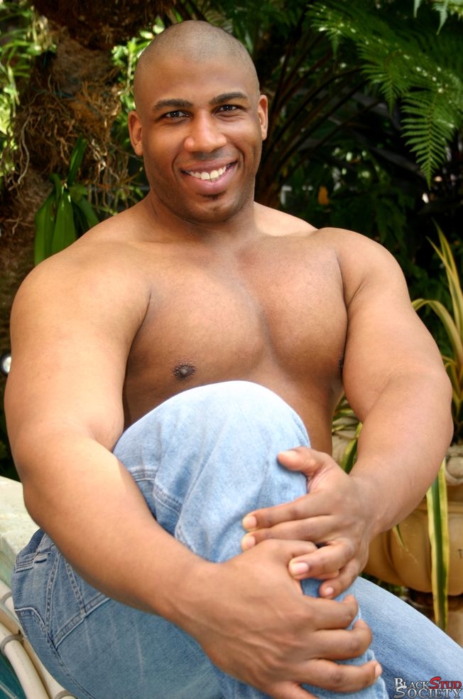 black muscle gay porn solo